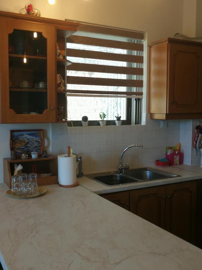 Jenny'S Luxury Flat Near The Center & Beach 칼라마타 외부 사진